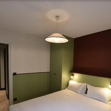 Recently Renovated 3bd Next To Invalides! - * París